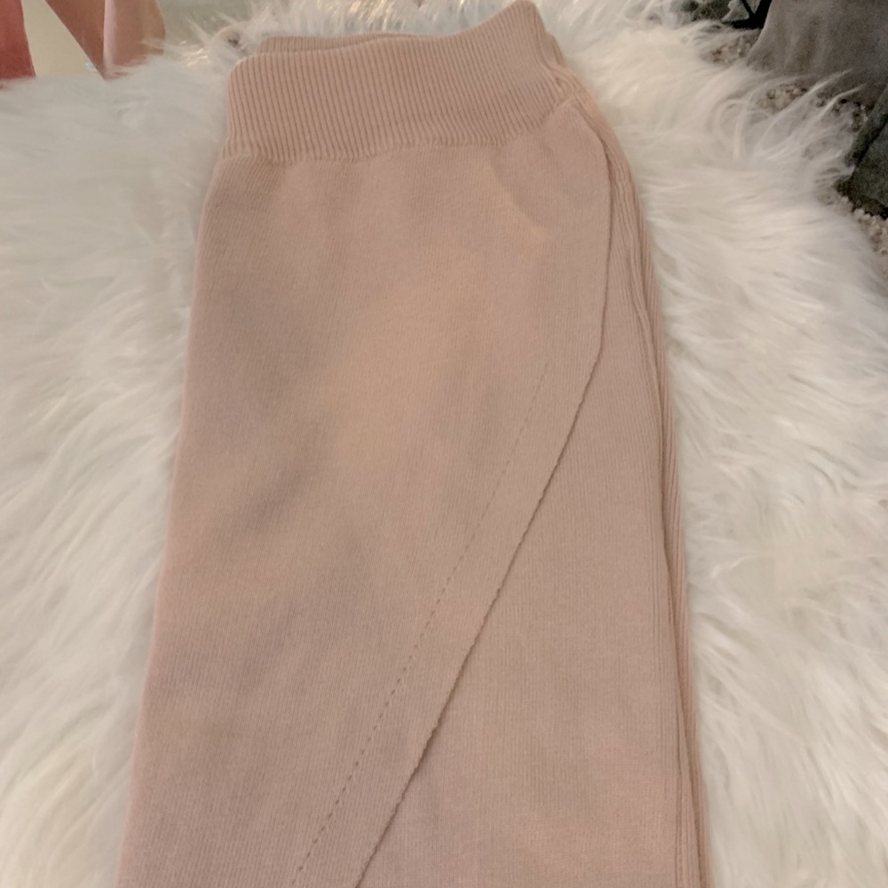 Sweater pencil skirt